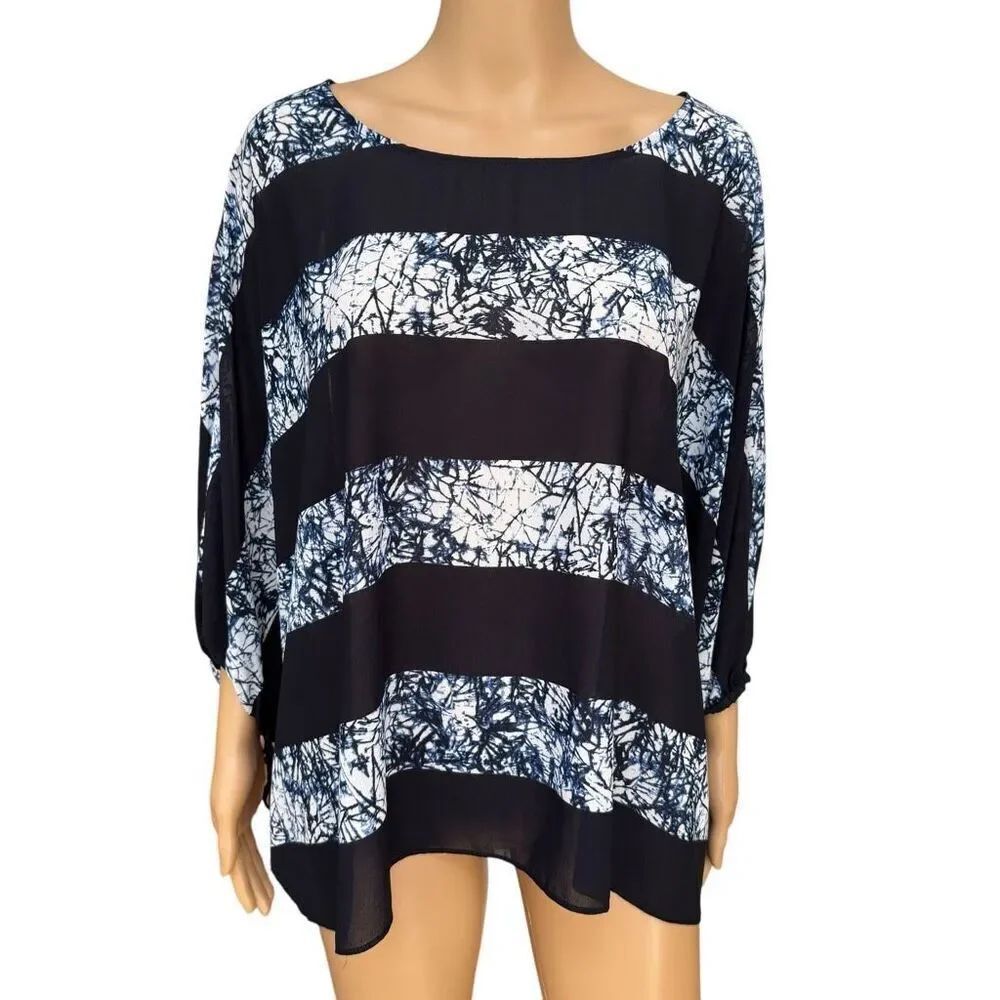 Michael Kors Blue striped Round Neck 3/4 sleeves Top Blouse oversized Size M